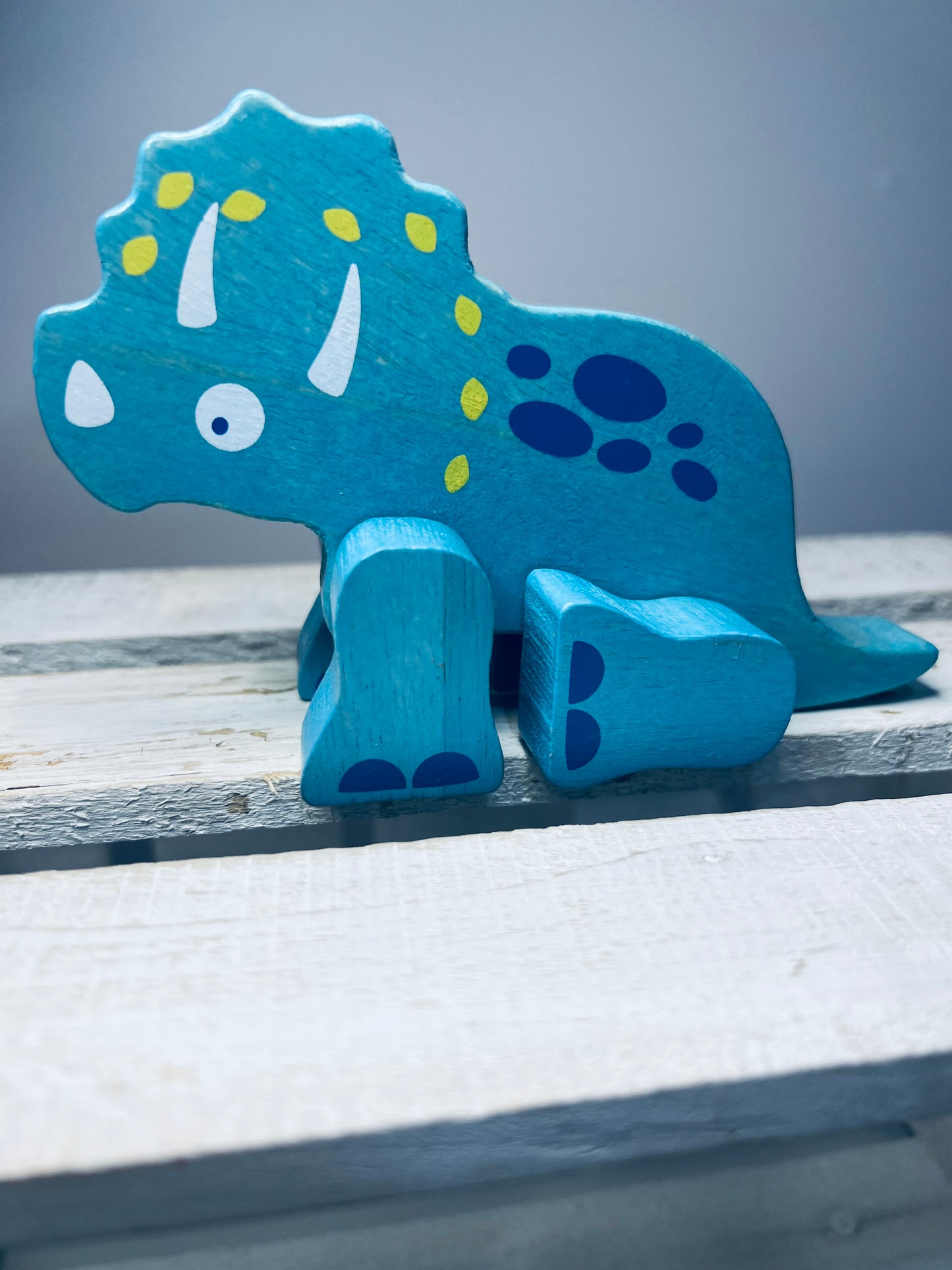 Wood Dinosaur Movable Toy Dino Quiet Fidget ADHD autism fidget Tool Blue Wood Dinosaur