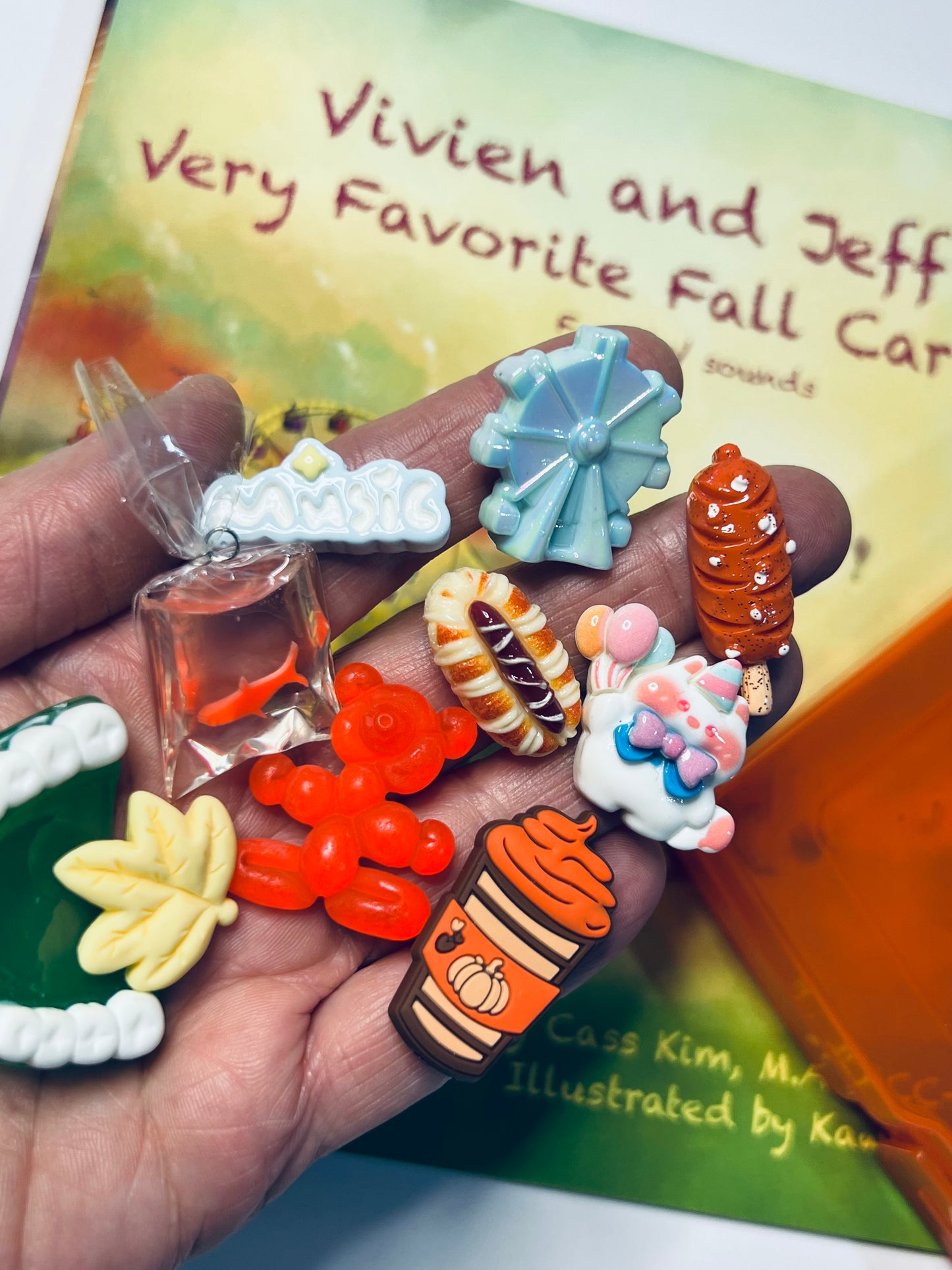 Fall Say and Play Minis Story Crate of Month SEPTEMBER Fall Carnival F and V Sounds Story Kit with Objects and more Fall Carnival Book Vivien and Jeff’s Very Favorite Fall Carnival