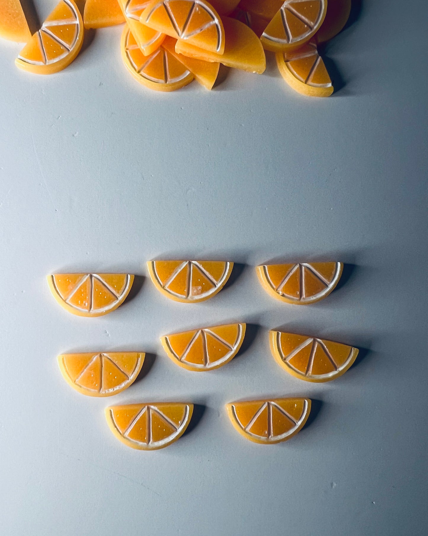 Rebanada de naranja en miniatura Baratijas Fruta Mini objetos Habla Montessori Objetos de lenguaje Casa de muñecas Comida en miniatura Imitación Rebanada de naranja