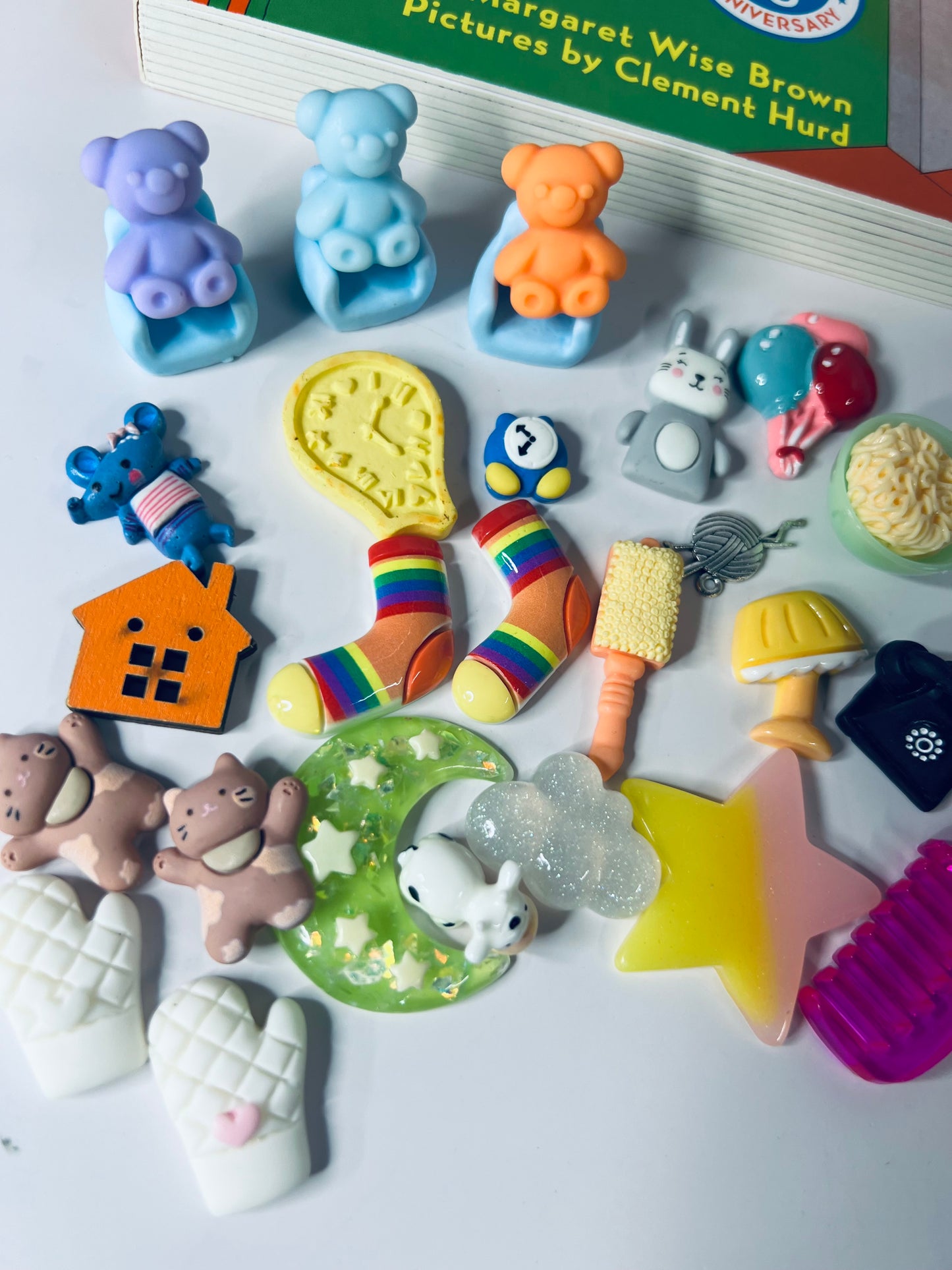 Story Kit for Good Night Moon Objects Speech Therapy Mini Objects