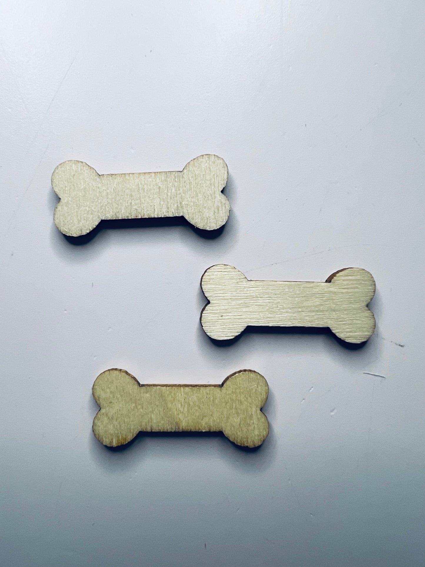 Wood Cut Dog Bones Miniature Dog Bone Trinkets Wood Cut Objects Mini Objects Speech Therapy Dollhouse Miniature Dog Bones