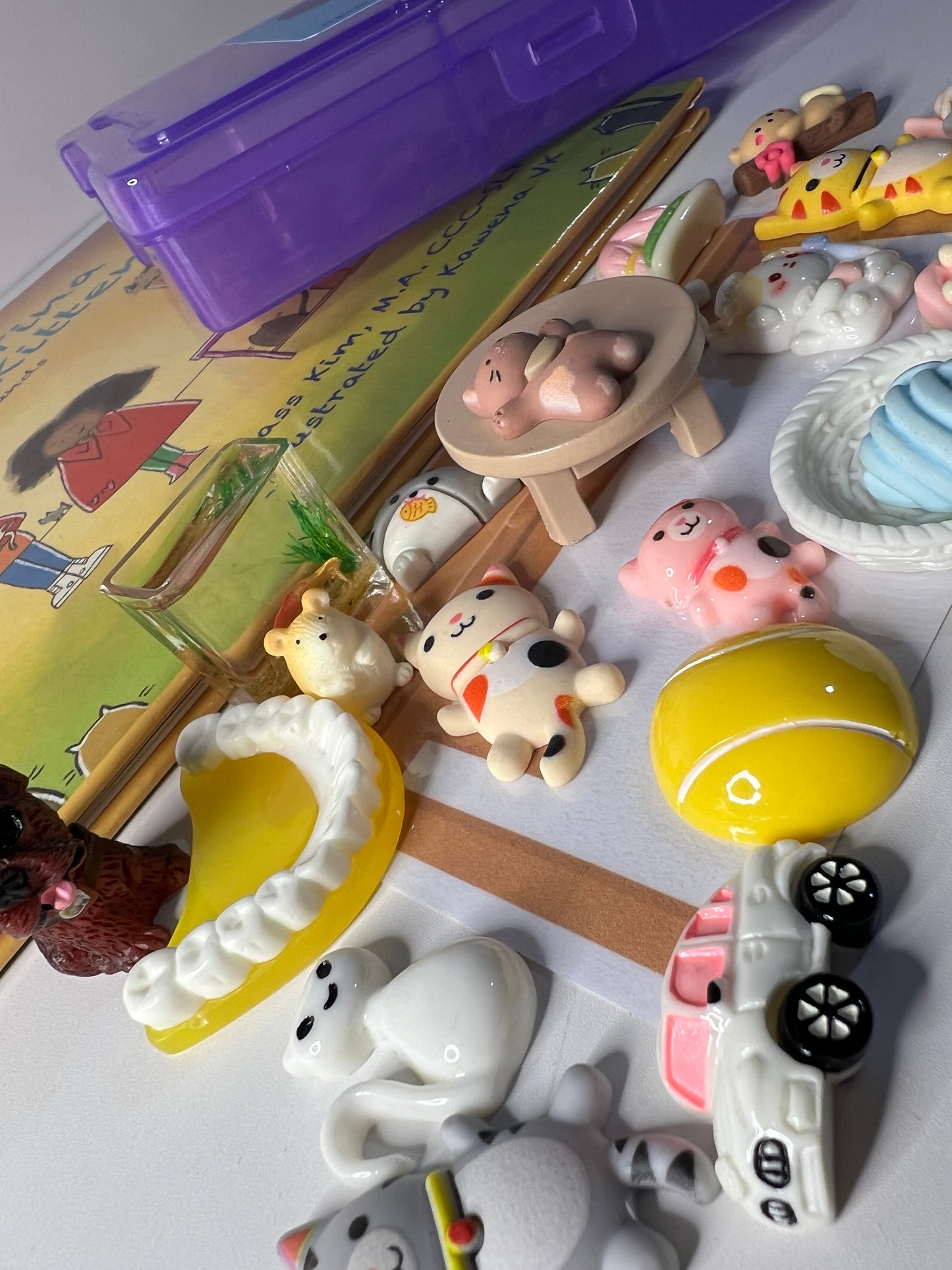 Story Kit Speech Therapy Early Sounds  Mini Objects for Speech Therapy Ted and Tina Adopt a Kitten Articulation Miniature Objects