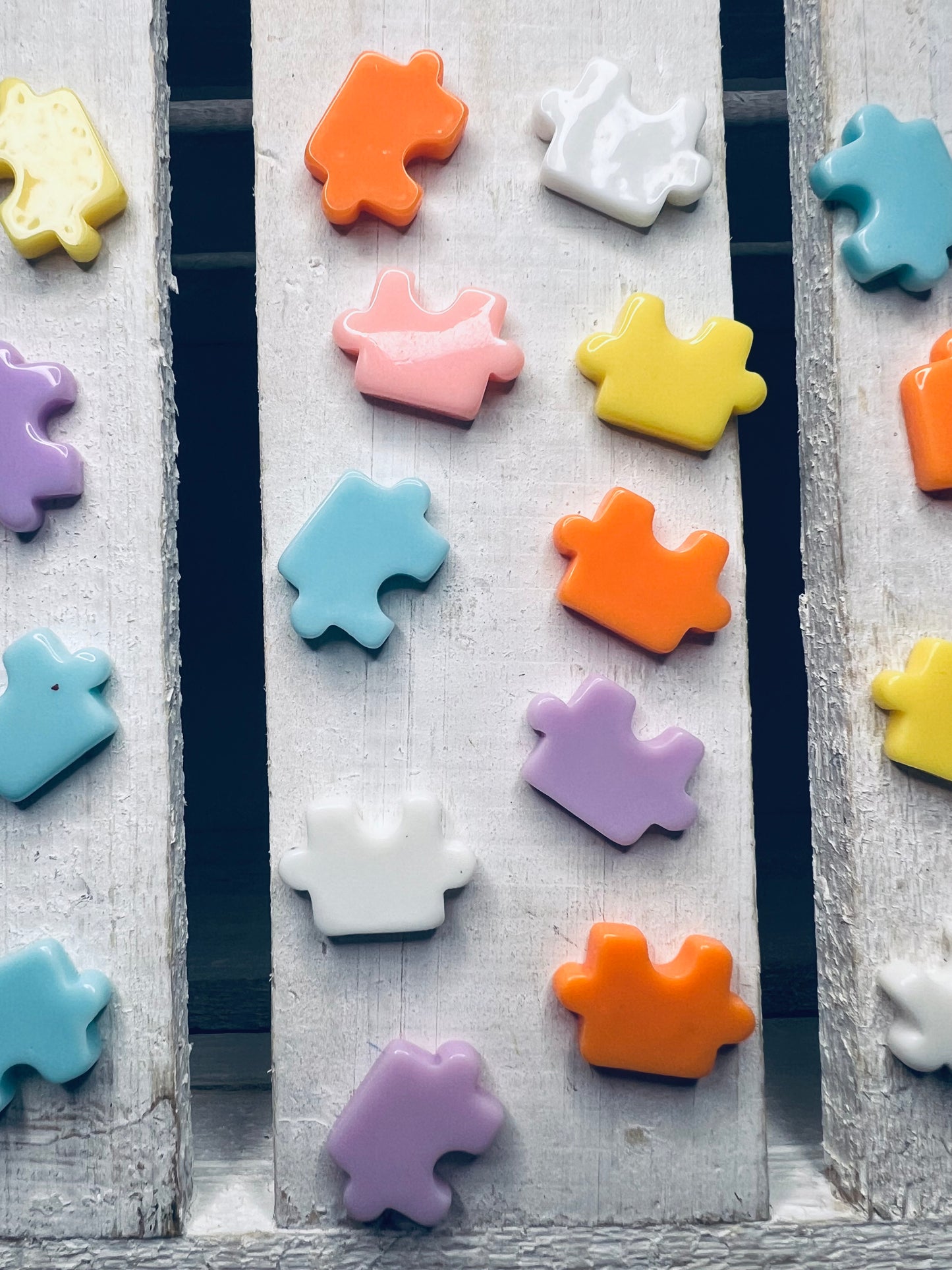 MICRO Miniature PUZZLE Piece Trinkets   I Spy Objects  Mini Objects Speech Therapy - Doodads Puzzle Minis