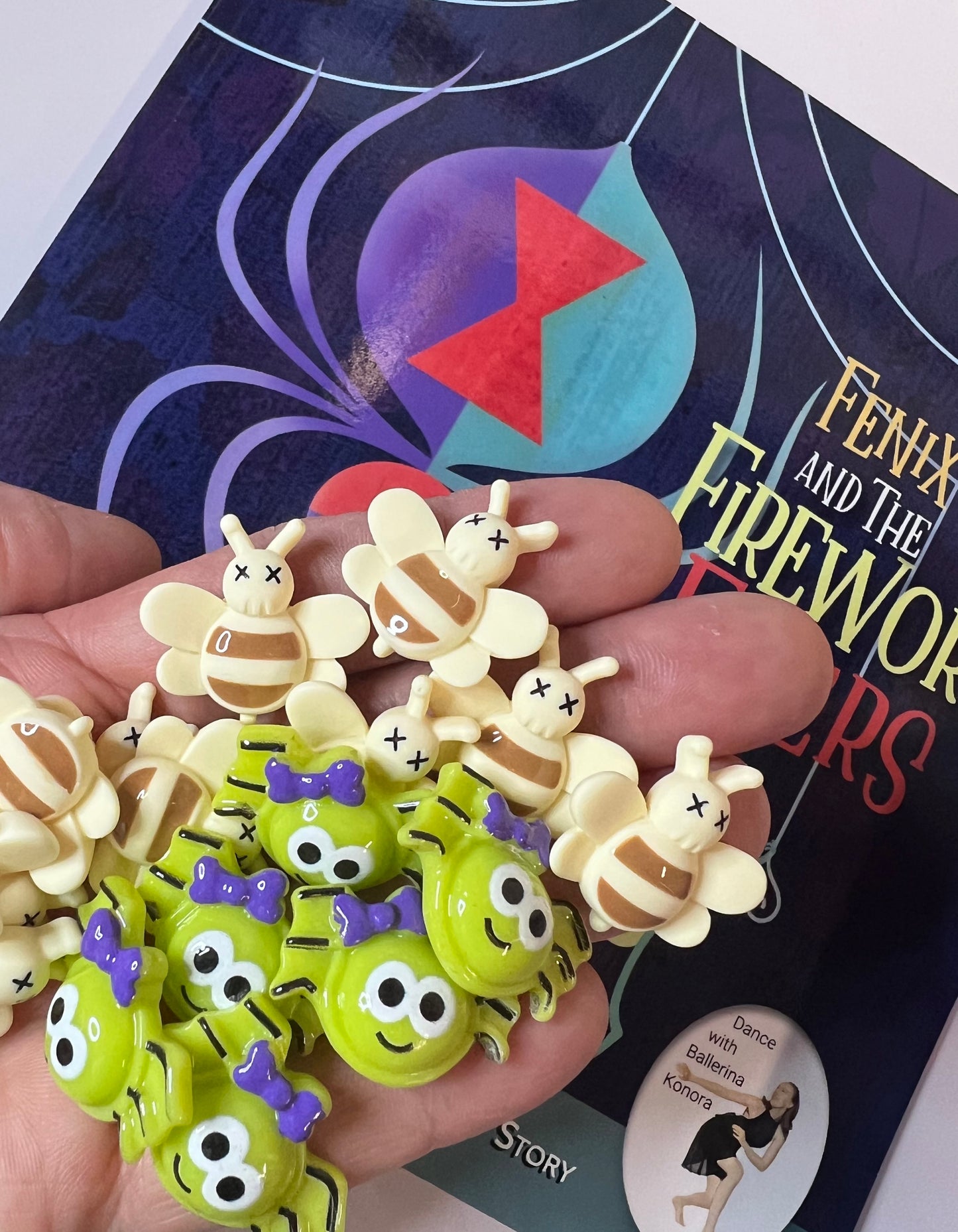 Fenix and the Firework Fliers: A Dance-It-Out Creative Movement Story Book and Story Kit Speech Therapy Mini Objects