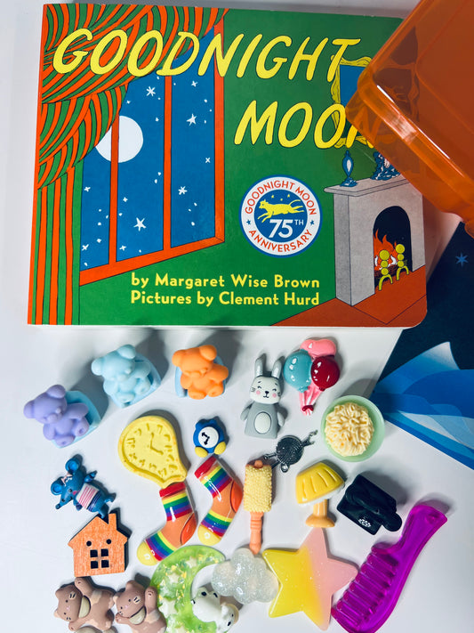 Story Kit for Good Night Moon Objects Speech Therapy Mini Objects