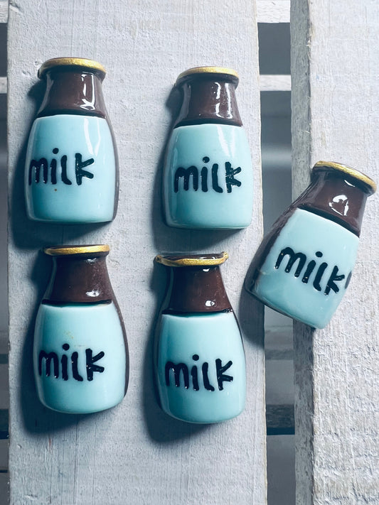 Miniature Chocolate Milk Bottle Trinket Speech Therapy Mini Objects for Montessori Sound Box Say and Play Minis