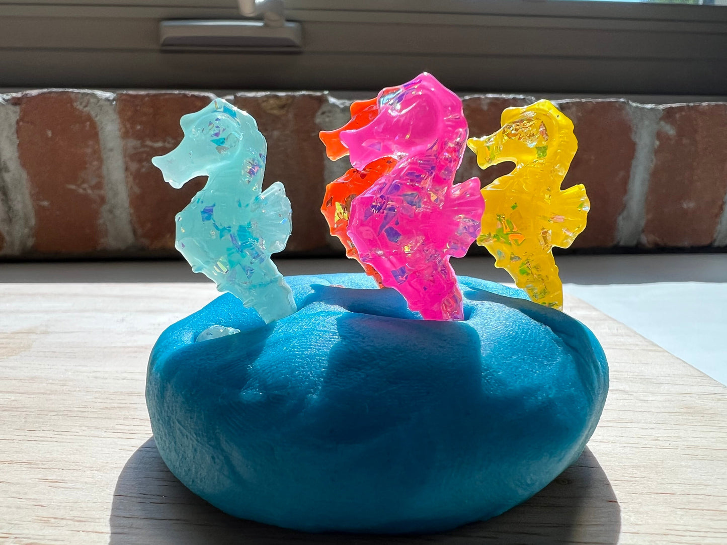 Mini SEAHORSE Object-Speech Therapy Mini Objects-Speech Trinkets-OCEAN Theme Objects-Sparkly Seahorses -Ocean Theme Trinkets-Speech Minis