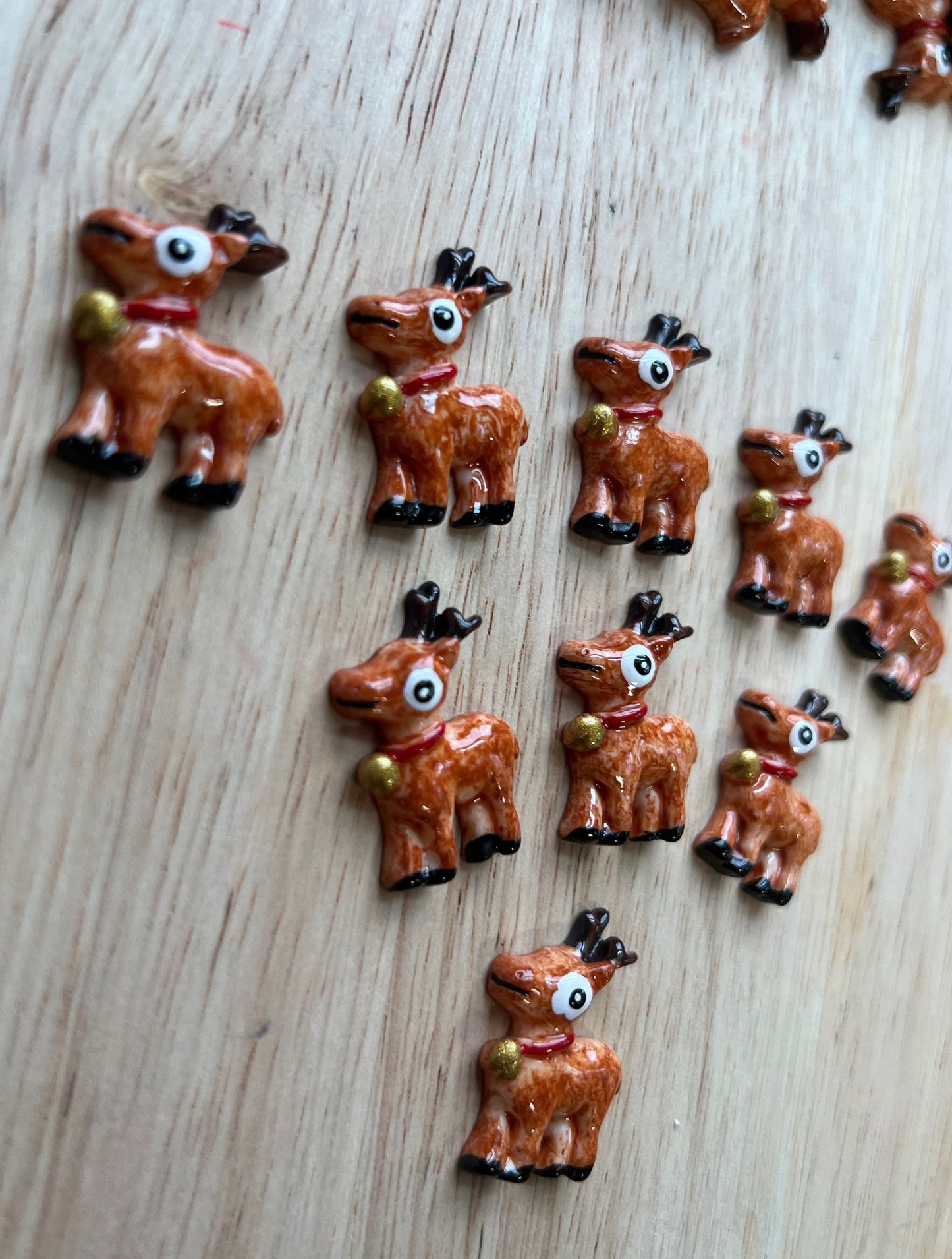 Mini REINDEER Object-WINTER Theme-Speech Therapy Mini Objects-I spy Objects-Sensory Bin Objects-Mini Resin Reindeer-Minis for Speech Therapy