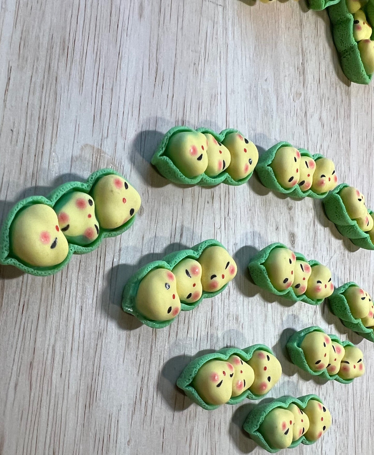 Mini PEAS in a POD Object-Speech Therapy Mini Objects-Speech Trinkets-Veggie Theme Objects-Resin Peas-Minis for Speech Therapy