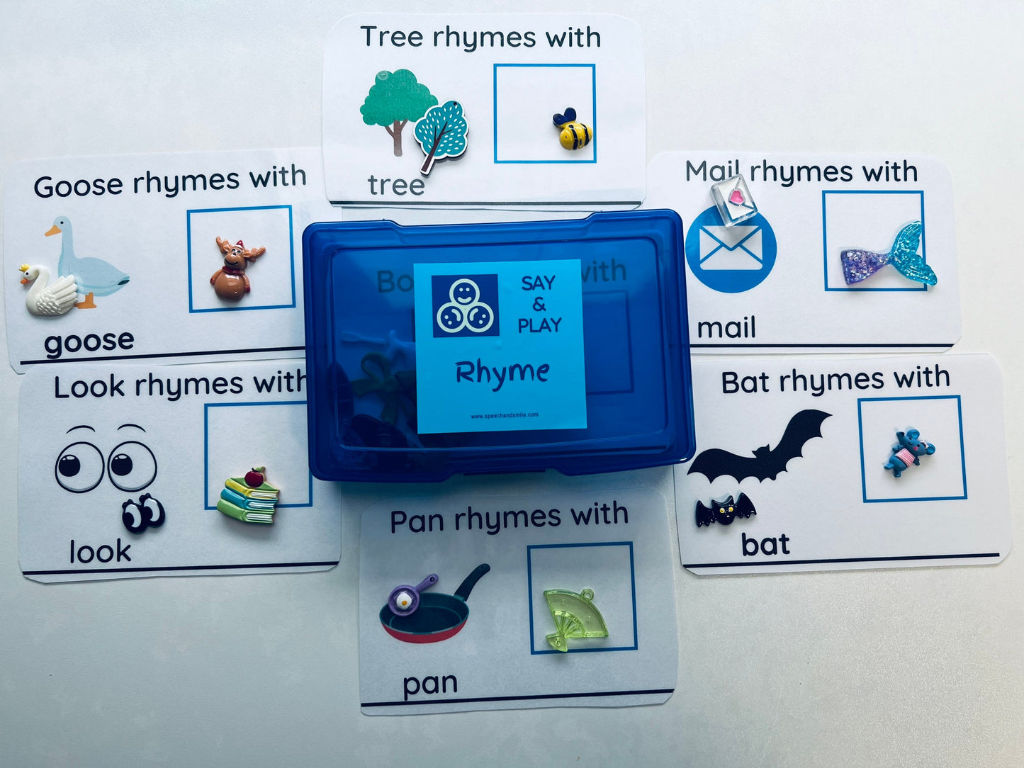 Boîte de tâches RHYME avec mini-objets-boîte d’activités d’orthophonie-concepts linguistiques boîte-mini-objets d’orthophonie