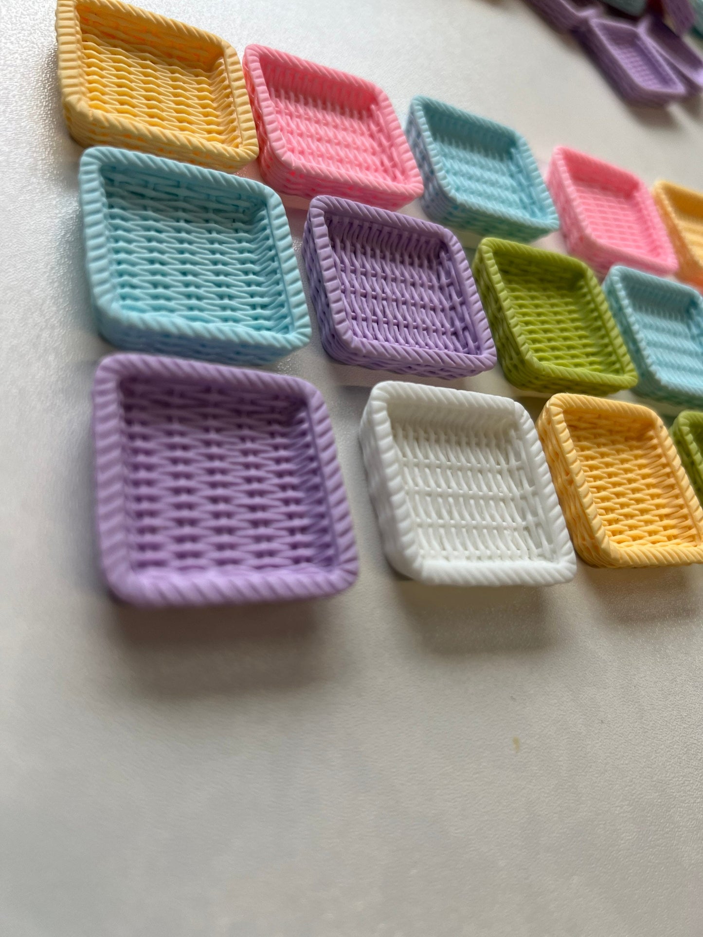 Miniature Basket Basket Trinket Square Basket Mini Object Speech Therapy Mini Objects Resin Basket