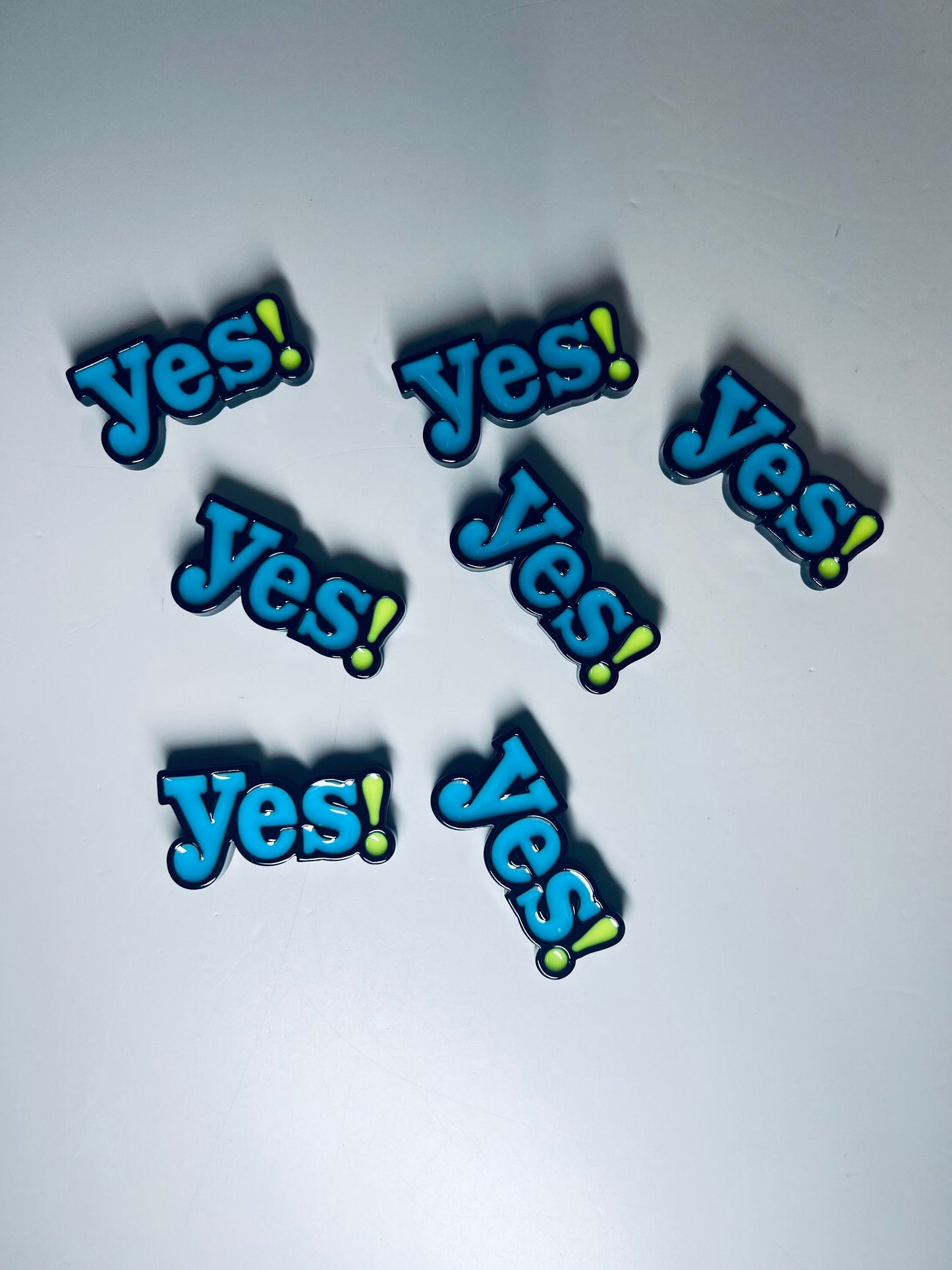 Word Trinkets-YES Trinket-Alphabet Object for Y-Speech Therapy Mini Objects-Resin Yes Cabochon-Trinkets-Doodads