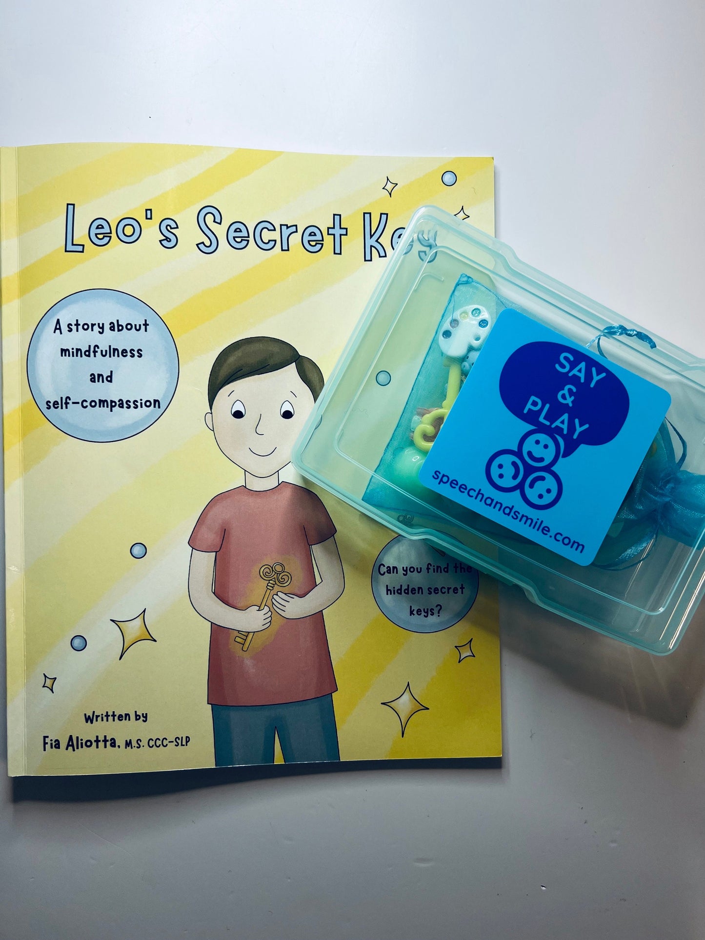 Children’s Book-Leos Secret Key-Story Kit-Mindfullness Book-Speech Therapy Book and Story Kit Objects-Trinkets