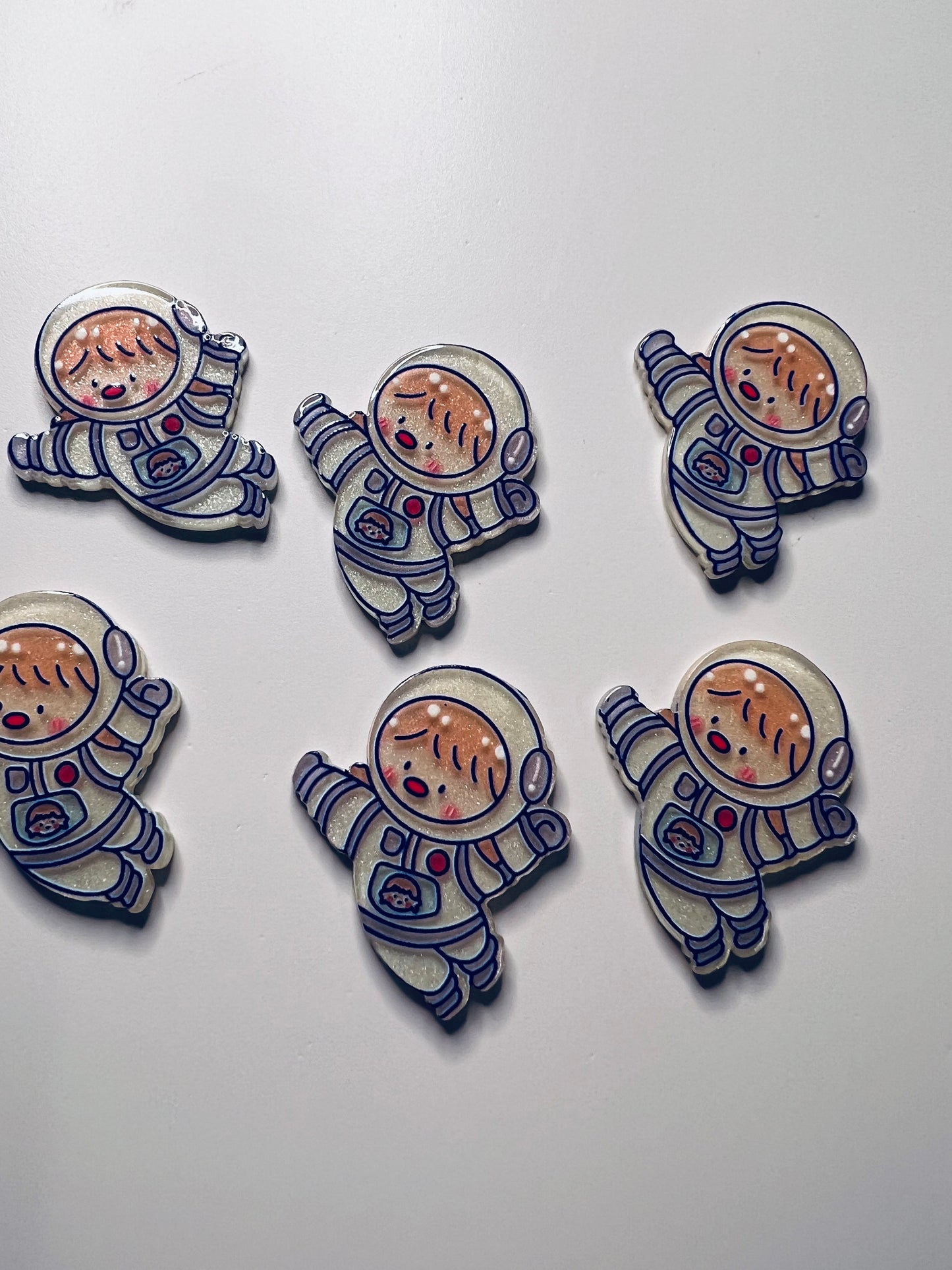 Miniature Astronaut Trinket - Space Mini Objects - Space Trinkets - Minis for Speech Therapy - Montessori Language Objects - Doodads / Minis