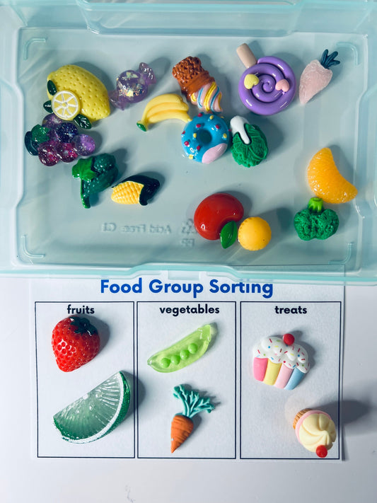 Miniature Food Sorting Kit - Sorting Objects-Preschool Sorting Task Box - Speech Therapy Mini Objects Miniature Trinkets - Doodads