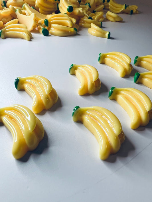 Miniature BANANA Objects-Alphabet Objects-Trinkets-Fruit Mini Object Doodads-Minis for Speech Therapy