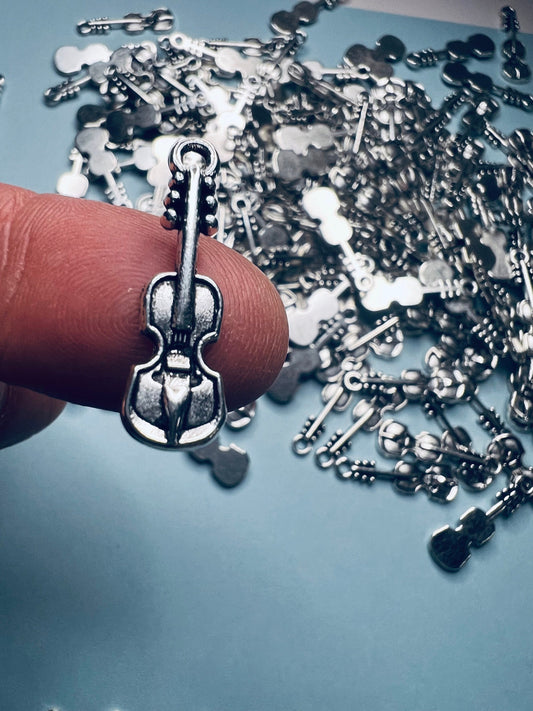 MICRO Miniatura Doble Base - Mini Violines - Charm Violín Plata - Bolsa de 5/10 Mini Violines - Veo Objetos Espío - Mini Objetos Logopedia -