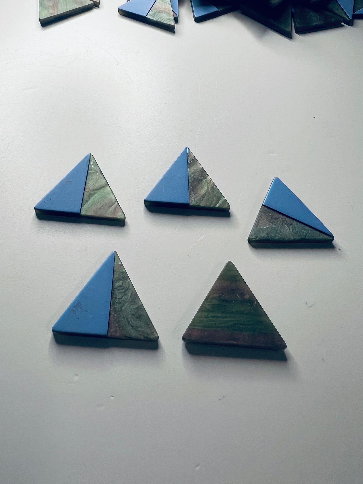 Miniature Triangle Trinket Shape  Trinkets  Mini Objects Speech Therapy Blend Sounds Montessori Objects