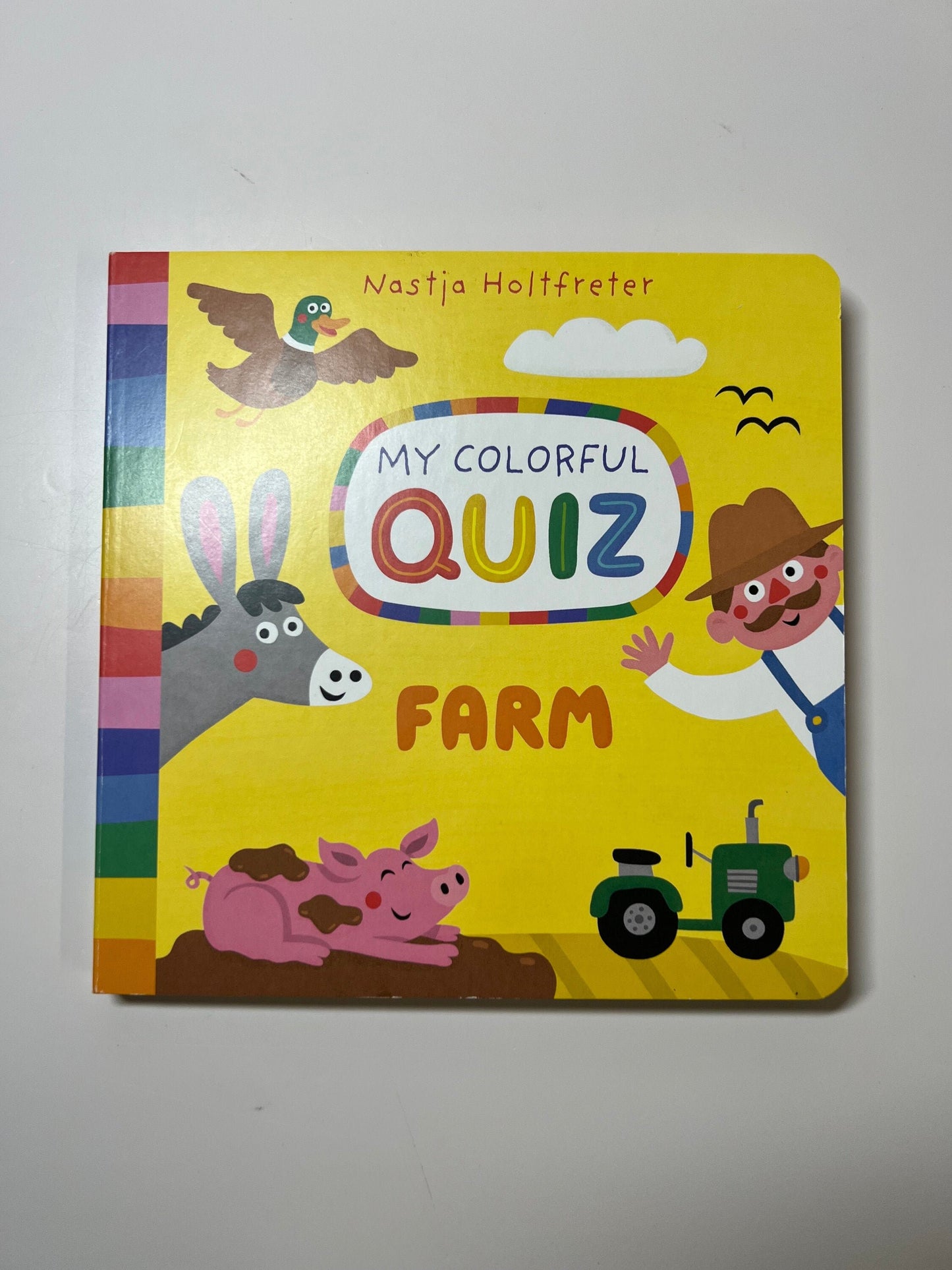 Livre pour enfants-Livre de ferme sur les couleurs-Livre à thème de la ferme-Livre pour l’orthophonie Livre-Questions Livre-Thérapie sur le thème de la ferme-