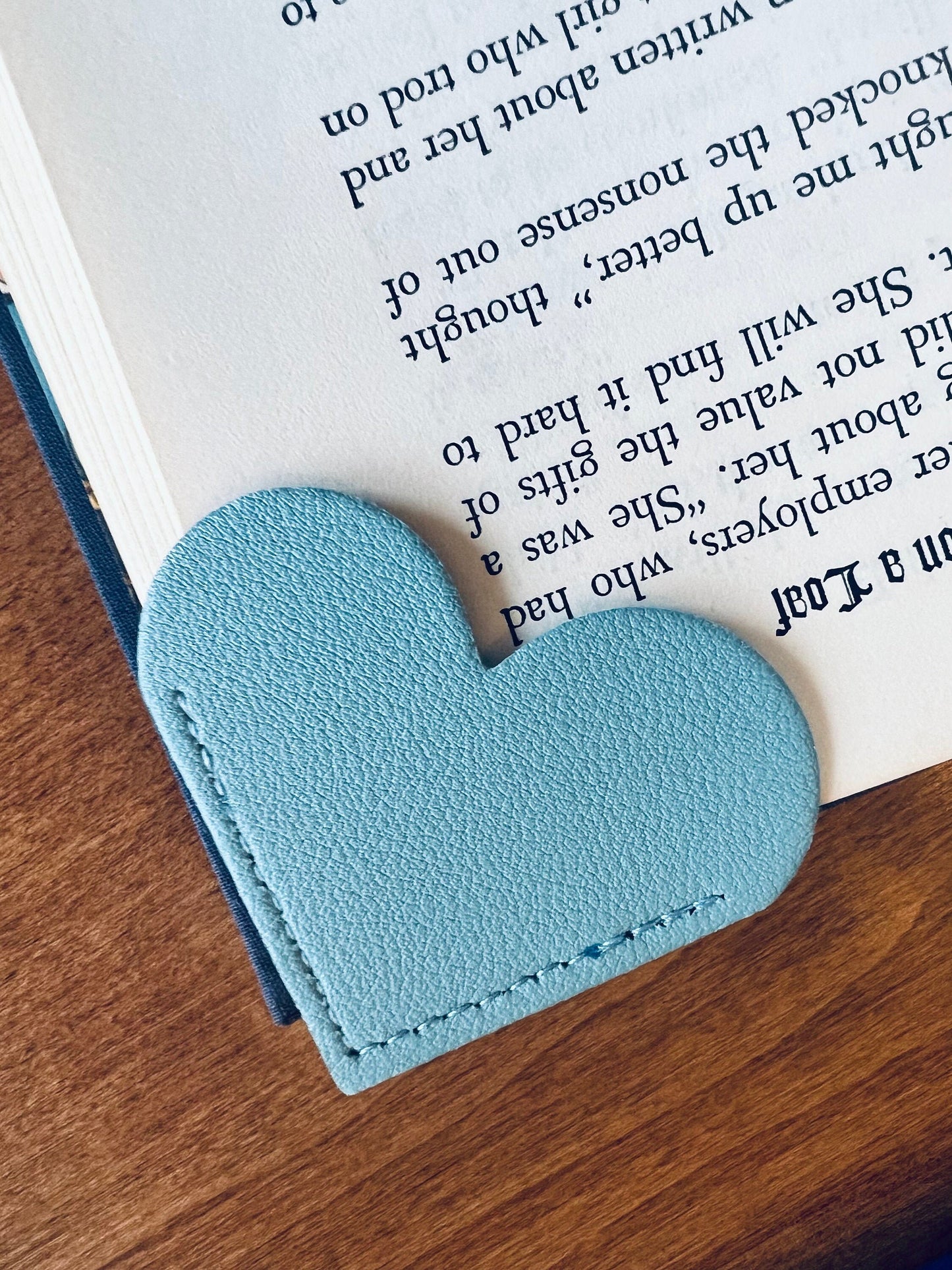 Corner Bookmark Heart Bookmark Faux Leather  Bookmark