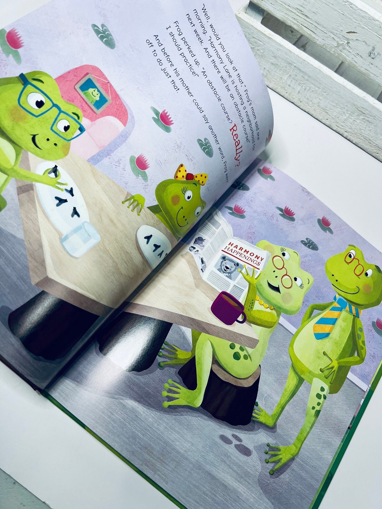 Ready Set Frog Book and Story Kit with Mini Objects Book about Friendship Goal setting and Flexibility Speech Therapy Objects